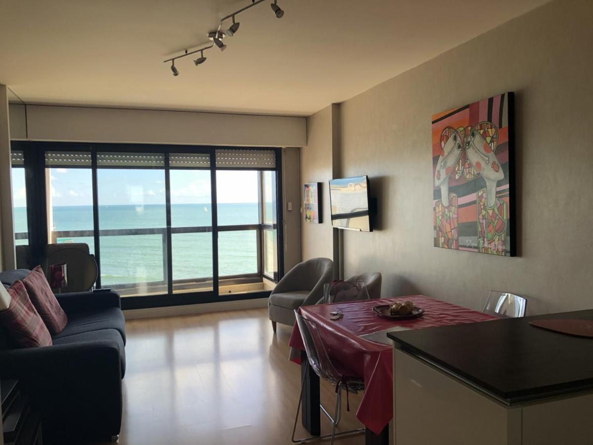 Appartement T2 Refait A Neuf Avec Balcon Face Mer Et Ascenseur, Au Coeur Des Sables-D'Olonne - Fr-1-485-70 莱萨布勒-多洛讷 外观 照片