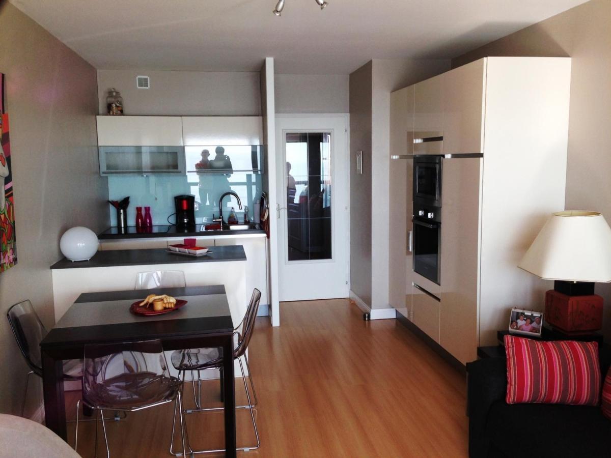 Appartement T2 Refait A Neuf Avec Balcon Face Mer Et Ascenseur, Au Coeur Des Sables-D'Olonne - Fr-1-485-70 莱萨布勒-多洛讷 外观 照片